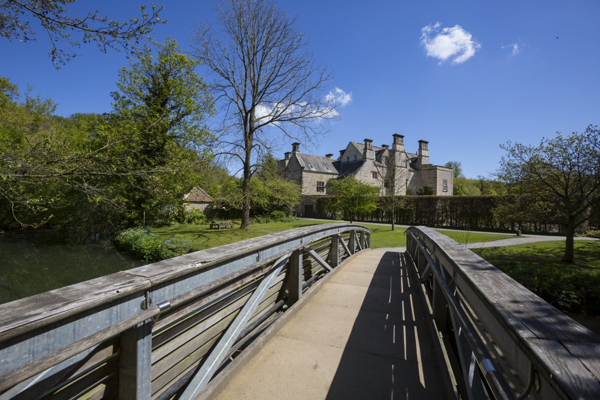 NunningtonHall's tweet photo. Tomorrow's the big day! Head across the bridge Nunnington Hall tomorrow for free at #LoveLocal - 40 local artists, charities and businesses in the garden. You can visit the the hall, garden and exhibition too.
Remember to bring along some cash as not all stalls take card. https://t.co/nZwAvERRCx