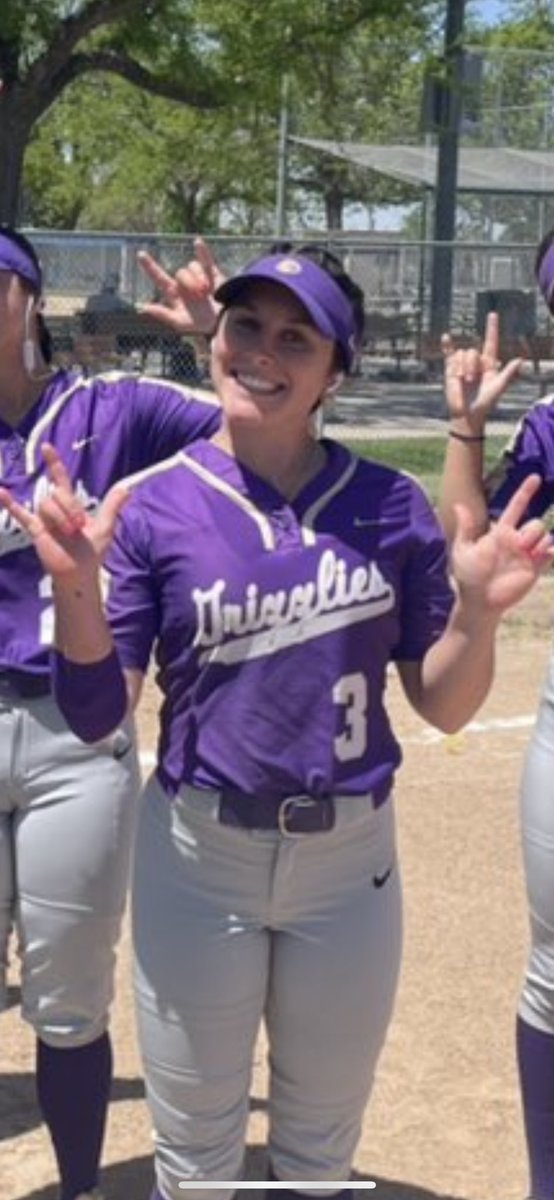 BeckyHartman18's tweet photo. ⁦@mads_youn⁩ Good luck today Miss Pro !!! You are just so darn cute! Remember give ‘em something to talk about!!❤️❤️ https://t.co/JdF0NDByLN