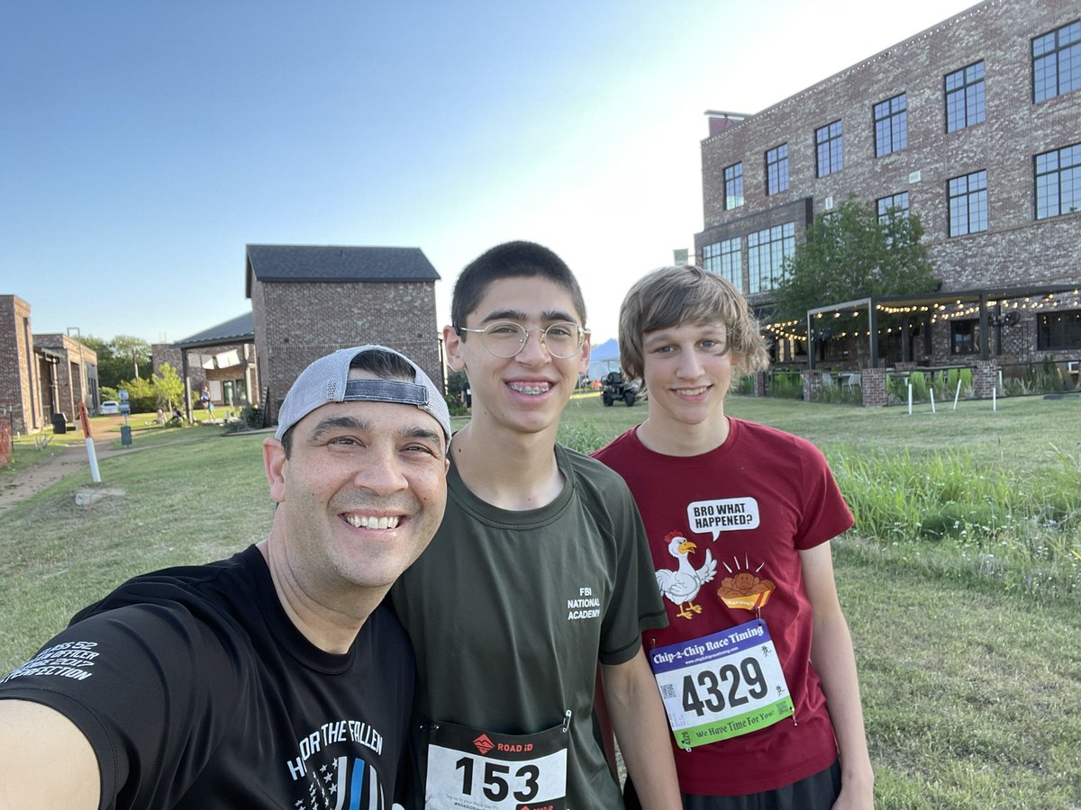 Awesome morning weather to support <a href="/BurlesonPolice/">Burleson Police</a>, their CPA Alumni and BPOA in the Got Your Six 5K run.