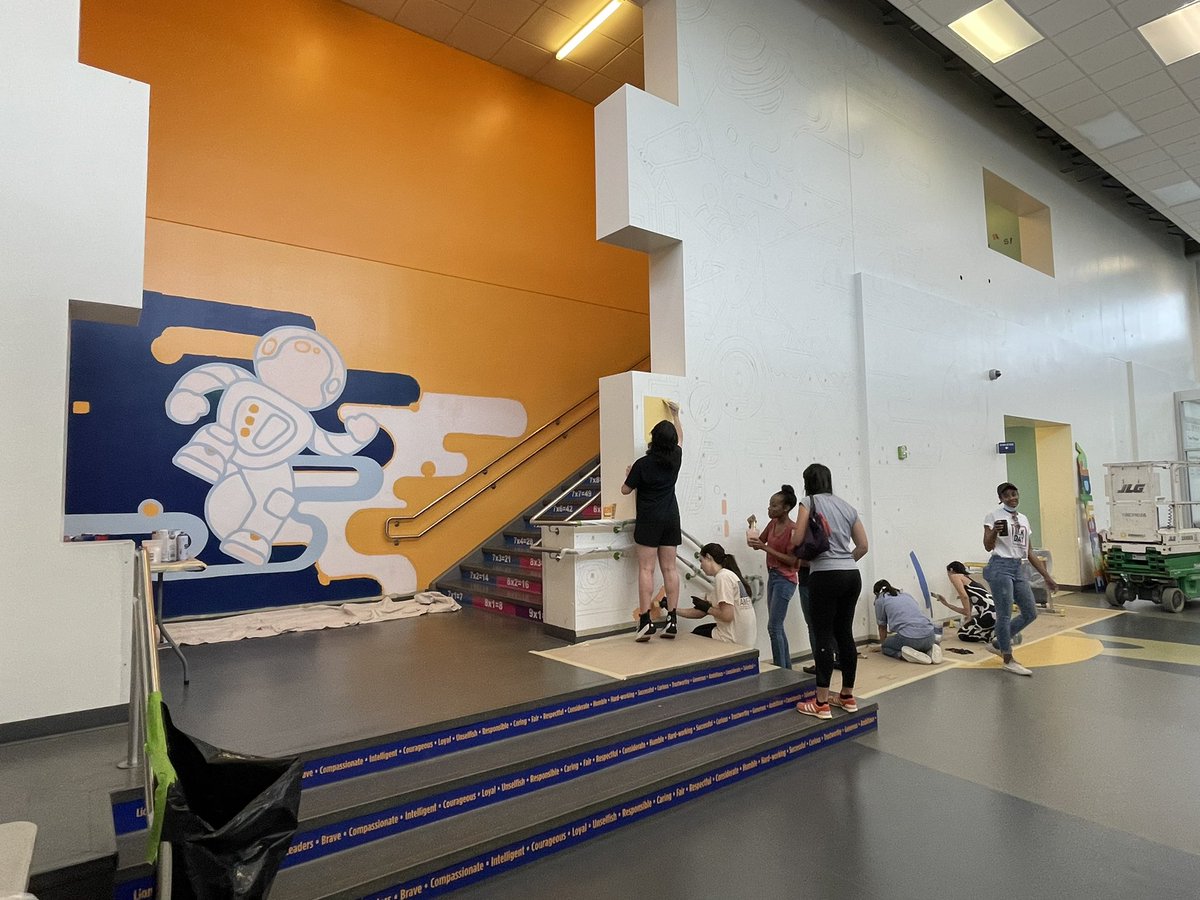 lockhartES's tweet photo. Great things are happening at Lockhart, even during the weekend. Our scholars are in for a surprise on Monday! Thank you @gensler_design! #wildaboutlockhart https://t.co/kr73gcFnoq