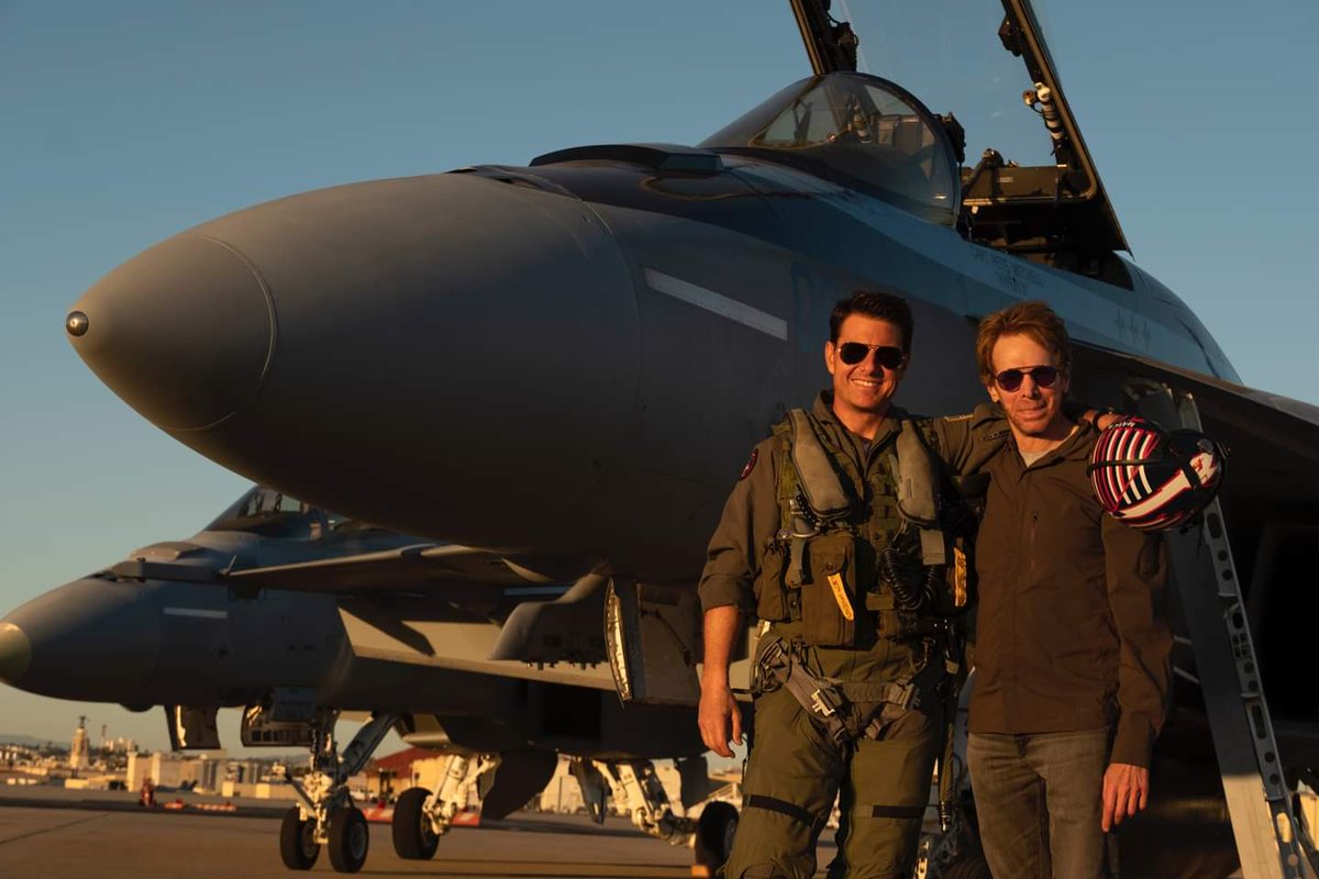 Grumpyduck's tweet photo. 12 Days to go.
 @TomCruise #TopGunMaverick    
@TopGunMovie @TopGun 
@ParamountMovies @ParamountUK @JBFilms @Skydance #TopGun #TopGunCountdown  #12days https://t.co/CfzQJm9Wl1