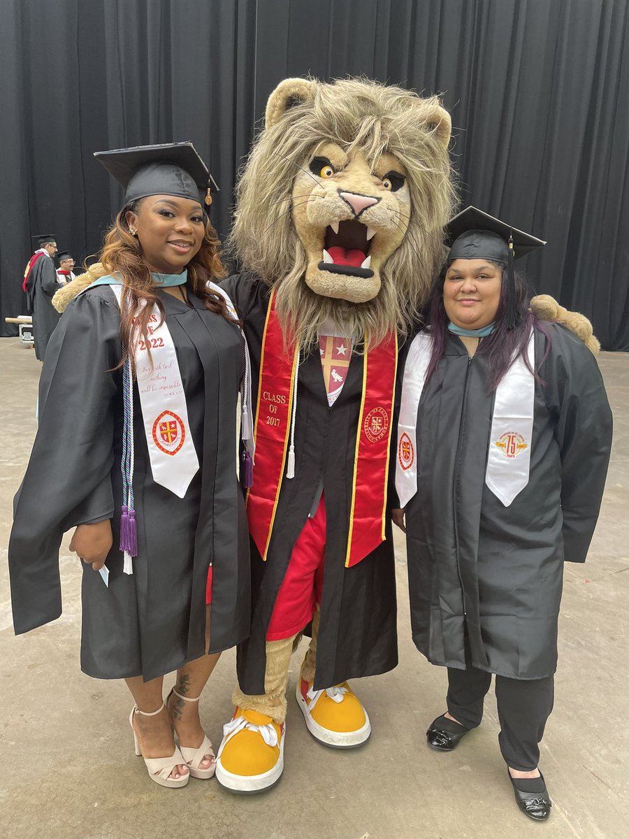 M.Ed Educational Leadership and M.Ed Curriculum &amp; Instruction… we’re showing our kids that anything is possible with hard word &amp; determination! <a href="/mspalacios_/">Melissa Palacios, M. Ed</a> 🥰 we did it!! <a href="/ReedAcad_AISD/">Reed Academy for Engineering</a>