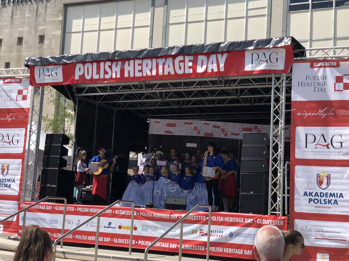 charliepresley_'s tweet photo. Great to see all the celebrations today at Kings Square #Gloucester  for #PLHeritageDay 🇵🇱 @polishglos https://t.co/x0u62WMB7O