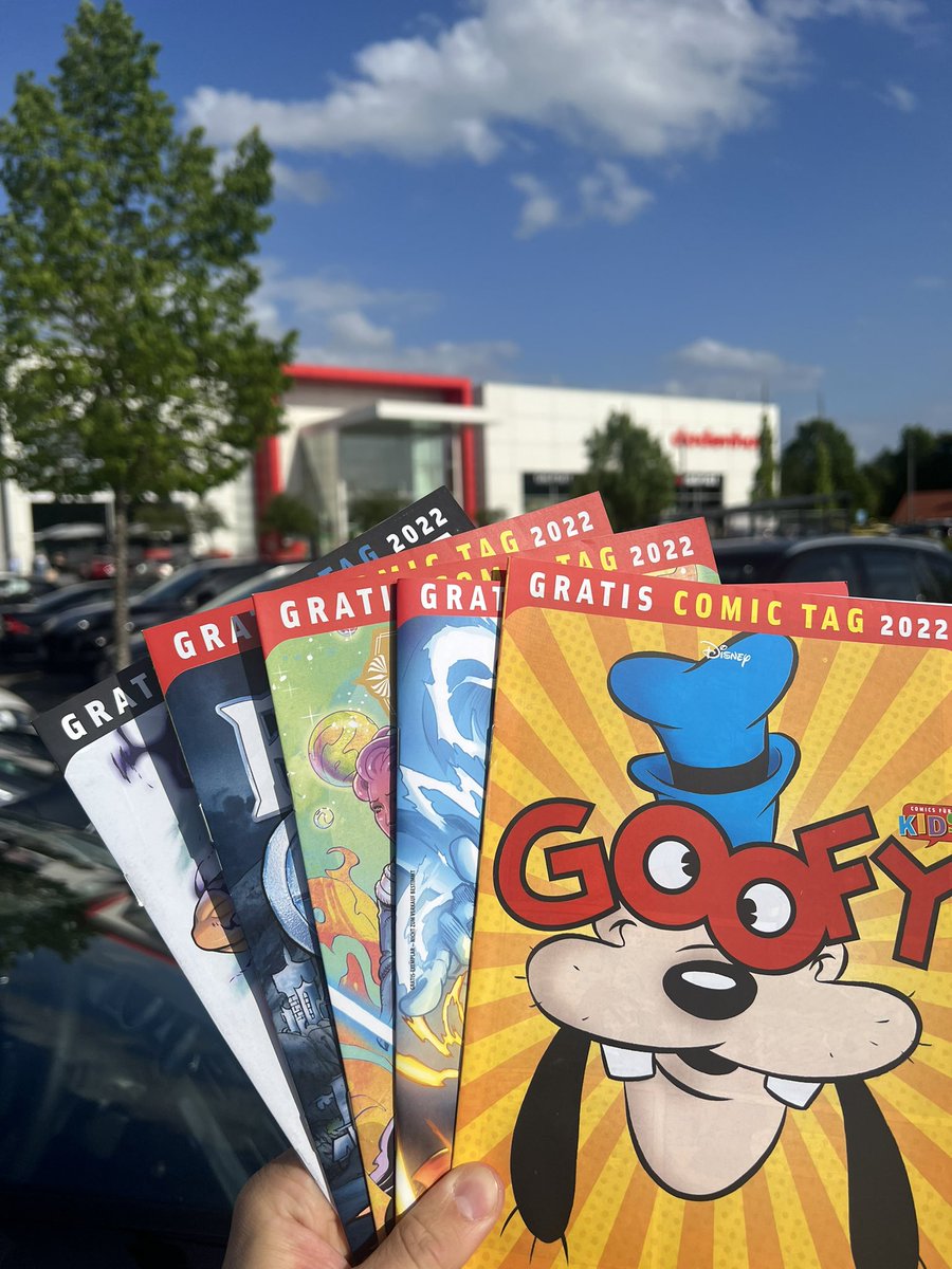 DisneyCentral.de | Matthias (@disneycentralde) on Twitter photo Heute ist <a href="/gratiscomictag/">gratiscomictag</a>! Bei teilnehmenden Händlern könnt ihr euch heute ein paar coole Goofy, Doctor Strange und Star Wars Comics schnappen (und natürlich noch ganz viel andere!)
Wofür habt ihr euch entschieden? Heute ist <a href="/gratiscomictag/">gratiscomictag</a>! Bei teilnehmenden Händlern könnt ihr euch heute ein paar coole Goofy, Doctor Strange und Star Wars Comics schnappen (und natürlich noch ganz viel andere!)
Wofür habt ihr euch entschieden?