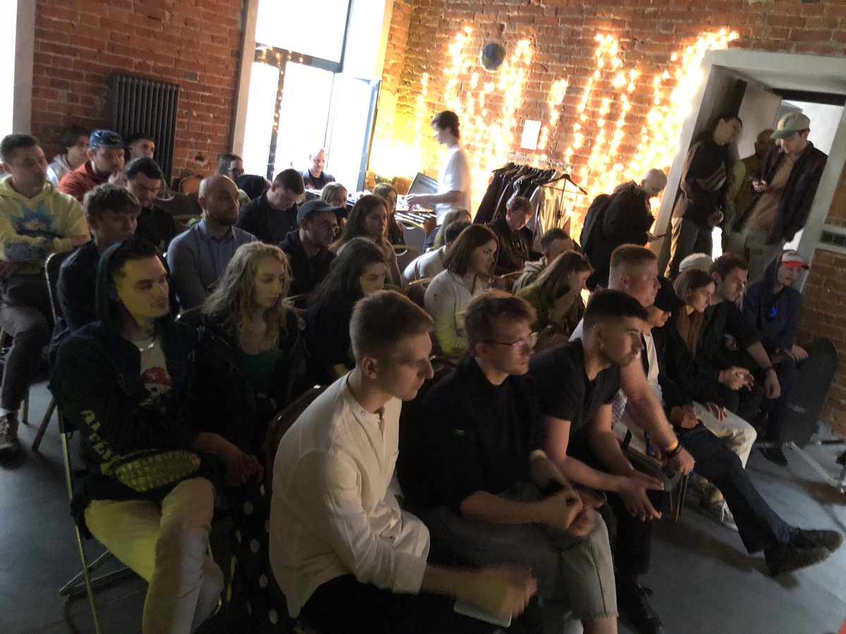 1vanking's tweet photo. Our event about #nft 
Babylon #Web 
by Devyatsot
@homahoy 
@armilk88
Kino.svoboda.Druzia

Thanks to Speakers 
@MysticStylezNFT 
@foundation_ton 
@max_rykov 

And moree.. to next post https://t.co/4SrXn0GHf1