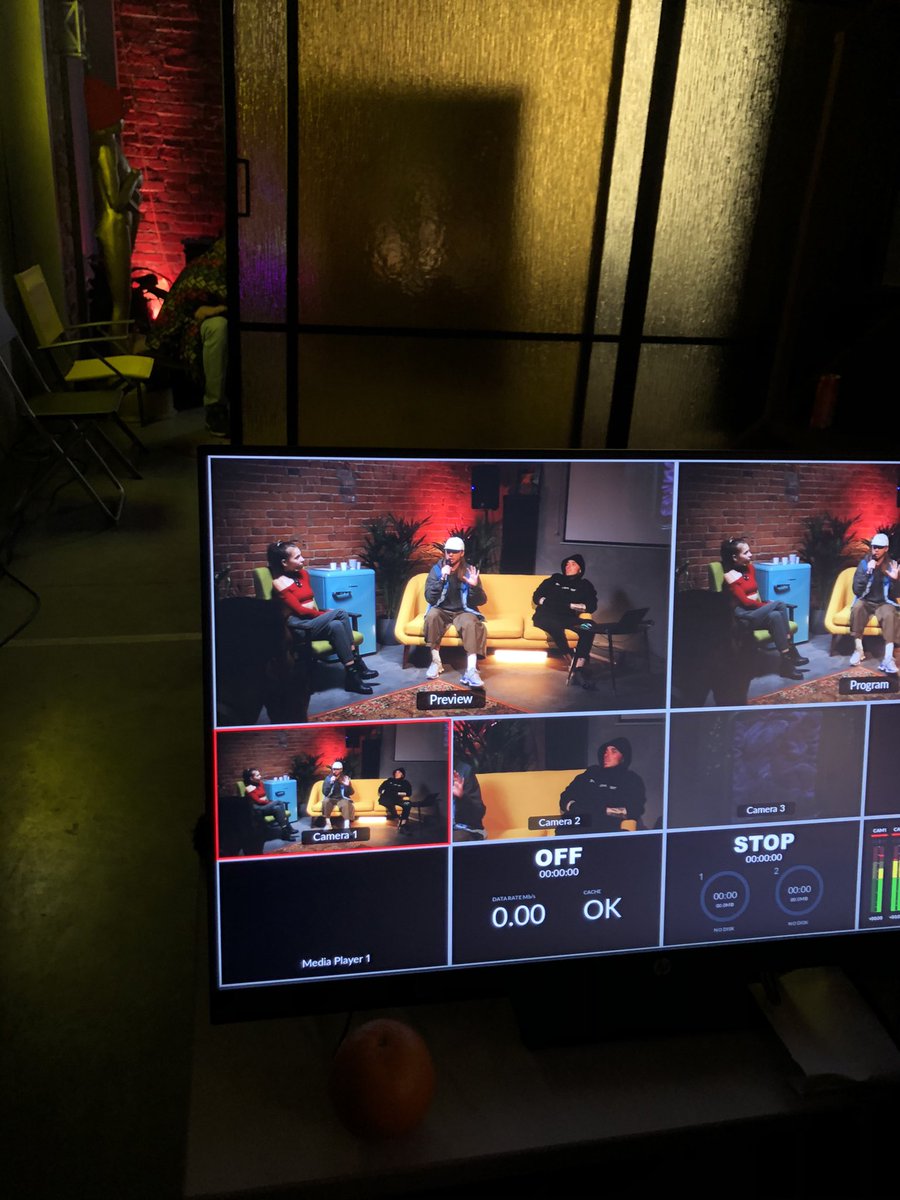 1vanking's tweet photo. Our event about #nft 
Babylon #Web 
by Devyatsot
@homahoy 
@armilk88
Kino.svoboda.Druzia

Thanks to Speakers 
@MysticStylezNFT 
@foundation_ton 
@max_rykov 

And moree.. to next post https://t.co/4SrXn0GHf1