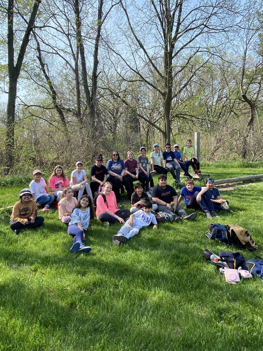 MsKFricke's tweet photo. Creating lasting memories @CampEdwardsYMCA during outdoor education!
#pennoyerpride https://t.co/ajyCGGHZhS