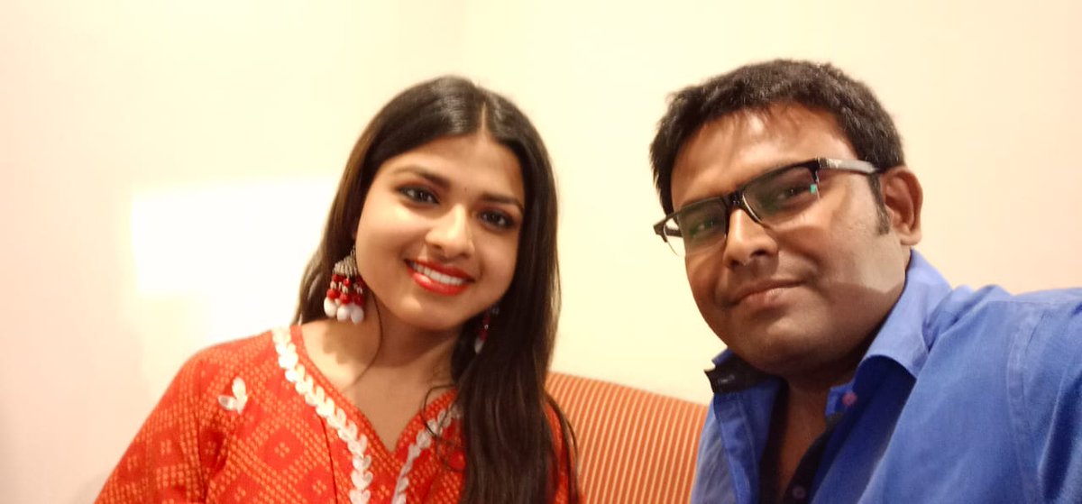 86RamizA's tweet photo. With Arunita after exclusive interview. @ArunitaO https://t.co/Qlnqp3idhJ