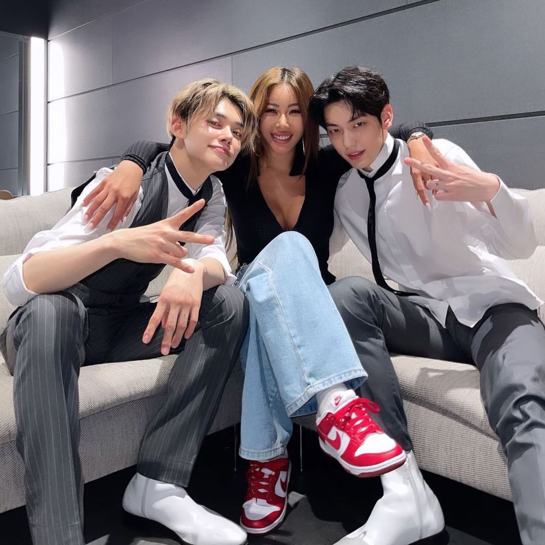 txt_aze's tweet photo. [140522] jessi instagram paylaşımı:
#YEONJUN #SOOBIN https://t.co/3Gxl4k4Xgk