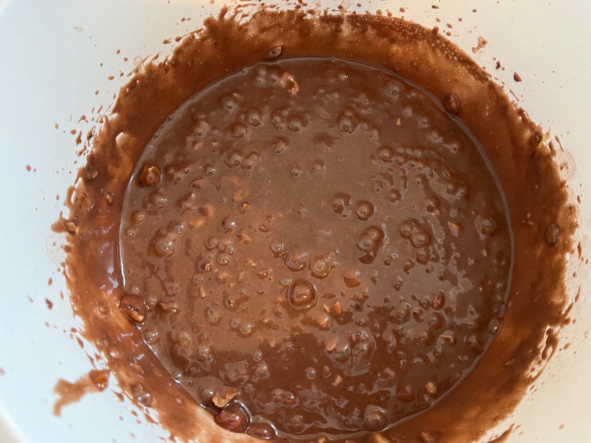 Deumus82's tweet photo. @Skadijs @SimplySteffen Ja natürlich hab ich mich exakt an jeden Arbeitsschritt gehalten. #CoCooking 🤡 https://t.co/niuQOYfJtR