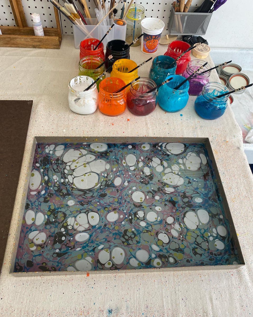 What a beautiful Saturday! Perfect for the Magazine St #champagnestroll 🥂🍾✨ We’re staying open late tonight, til 8! Come thru this eve for Sangria, 10% off shop wide, &amp; two super cool demos - paper marbling &amp; screen printing by @brittanypurdymusic &amp; <a href="/myheartsleeve/">Heartsleeve</a>! 🙌❤️🙌