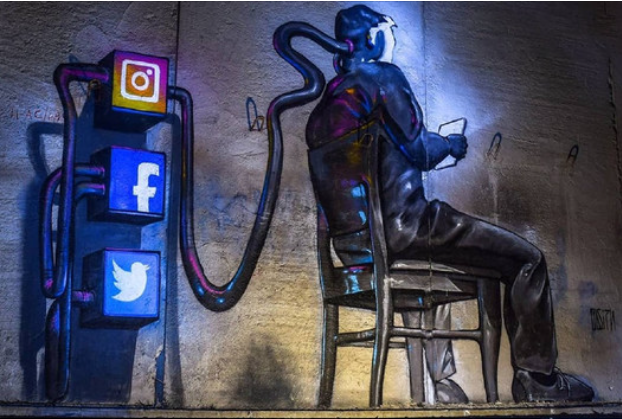 soi_ngoo's tweet photo. Metaverse! https://t.co/pi6b9x7LxI