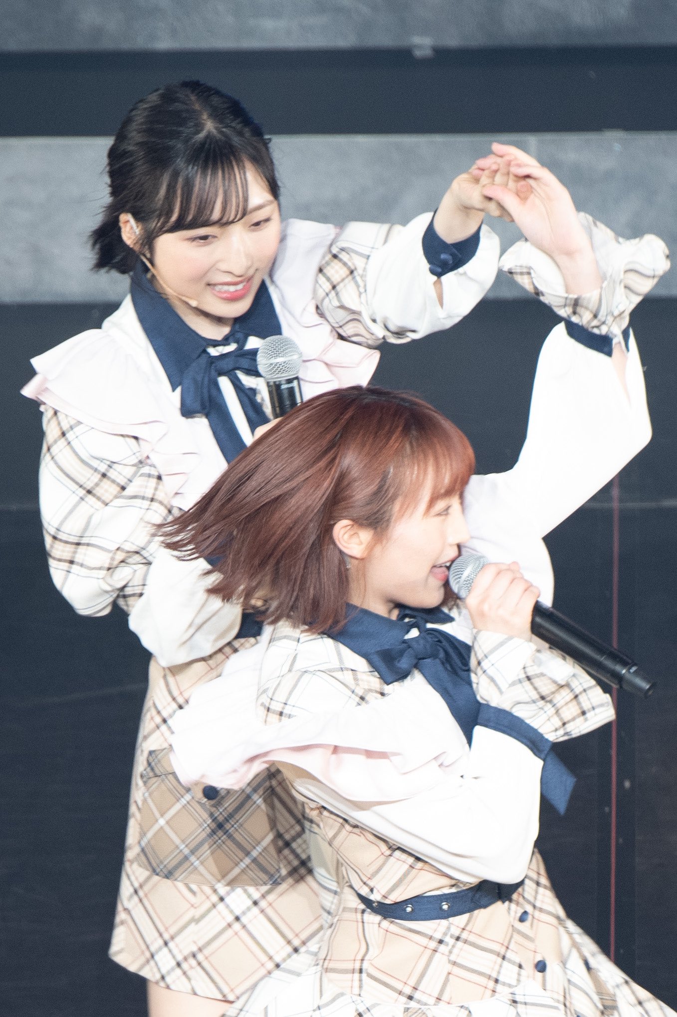 AKB team8 全国ツアーin栃木❤️本田仁美、小栗有以サイン入りボール