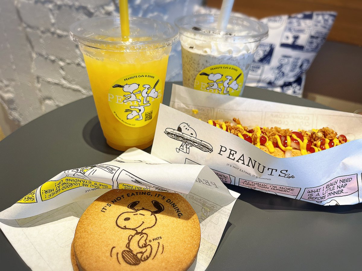 maaa311rI's tweet photo. 神戸のPEANUTS CAFE 🐾
可愛い~♡美味しい~♡

#神戸　#PEANUTS   #cafe  #スヌーピー　#旅行好き　#国内旅行　#PEANUTScafe https://t.co/aPK1O1HaGn