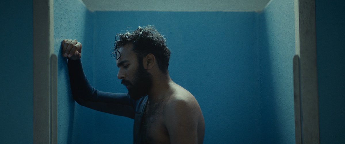 FACIUNIBecas's tweet image. 🎞️• #CortosDestacados 

#Enjoy, 2021

Mientras Michael busca formas novedosas de detener su espiral de depresión, llega un momento de esperanza a través de una fuente inesperada.

¿Suena interesante?