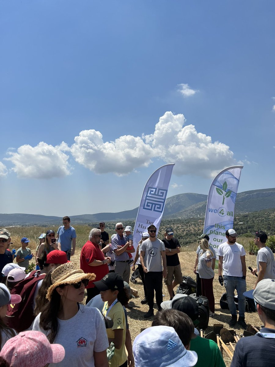 #PLANTATREEINGREECE
We successfully completed our first mission on Hymettus Mountain with <a href="/OfficialWe4all/">we4all_official</a> !