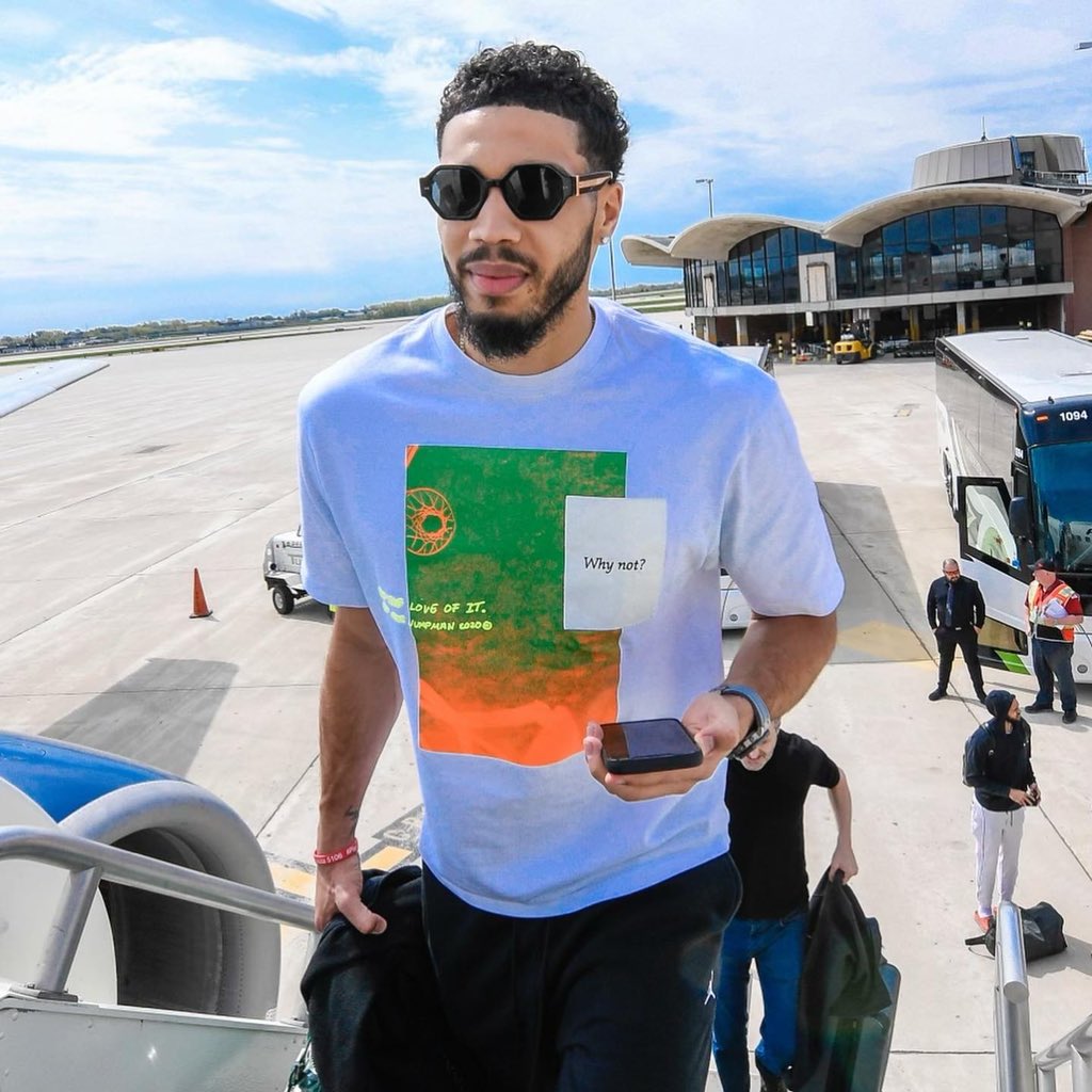 celtics's tweet photo. Shipping back to Boston https://t.co/5c8aLLqjLa