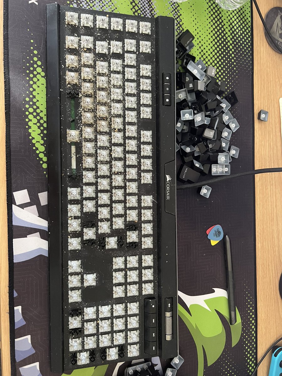 Basedeux Grove's Wizard tweet media