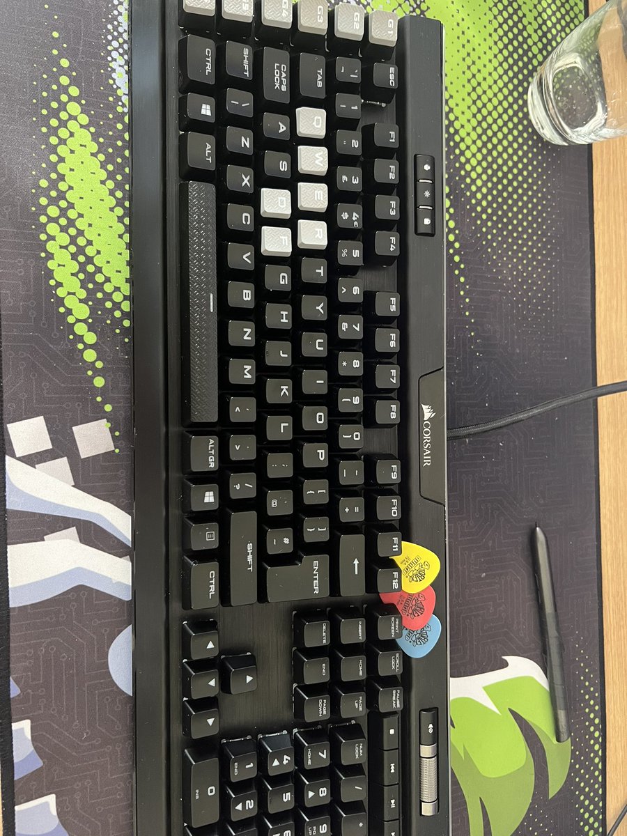 Basedeux Grove's Wizard tweet media