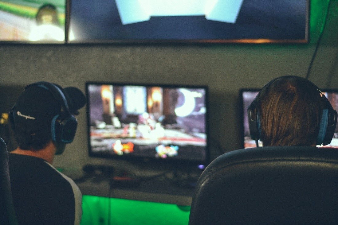 Revealed: The Highest-Paying Jobs In The Video Game Industry In The UK | News- vgalmanac.com/news/highest-p… #IndieGaming #VideoGames #Gamers #Indie #Games