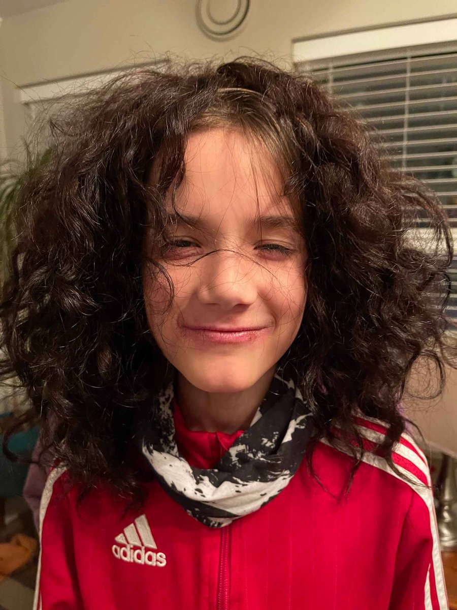 The long hair is getting ridiculous now.