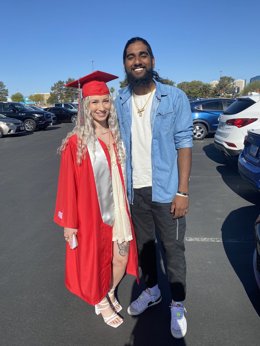 IAKNation_'s tweet photo. #UNLVGrad https://t.co/uNXU84t8Y4