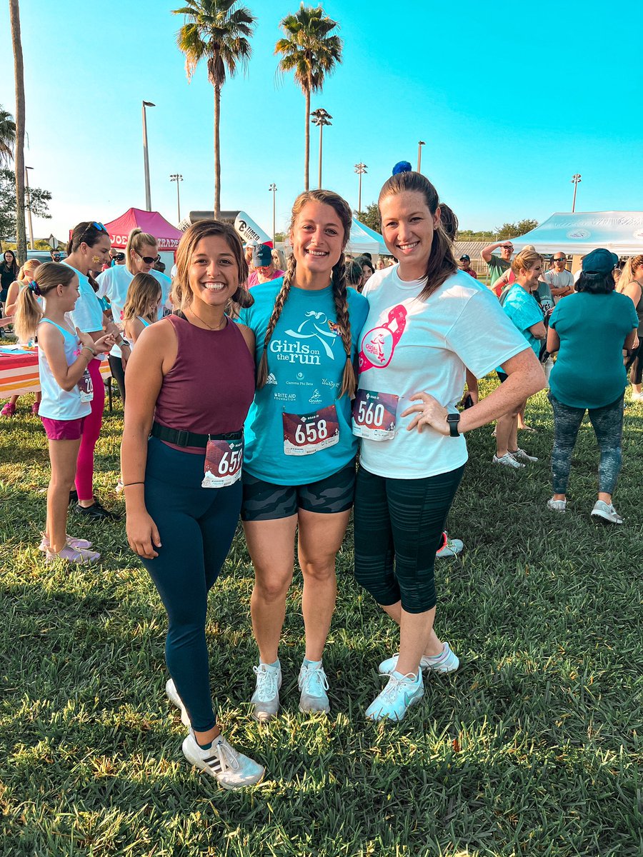 GOTR 5k with all my favorites👟 <a href="/VMEPatriots/">Veterans Memorial Elementary</a> <a href="/GOTRSWFL/">GOTR SW Florida</a> <a href="/3rdVme/">3rd Vme</a> #unleashgreatness #gotr