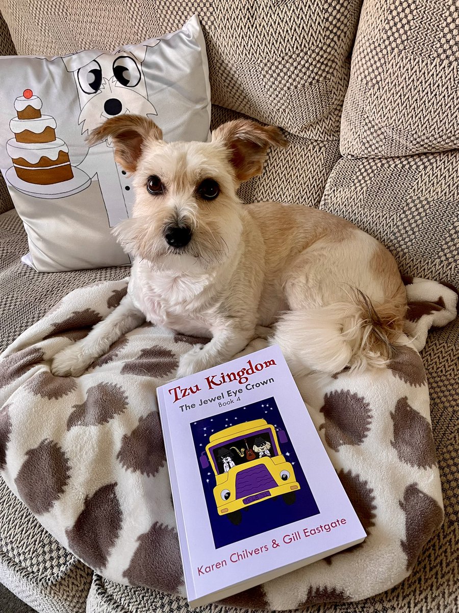 dog_phoebe's tweet photo. Iz enjoying reading me noo book #TzuKingdom  Book 4 The Jewel Eye Crown https://t.co/Ywx0mpqOMd