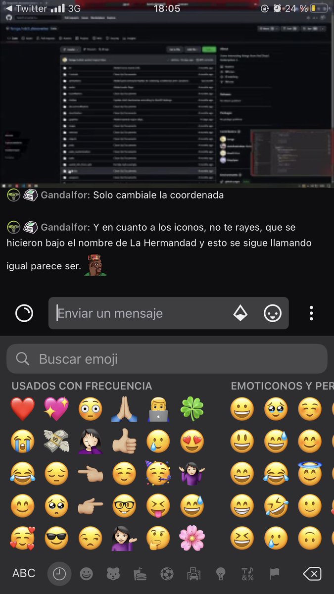 rensita_'s tweet photo. Pido amablemente que las retiren en el stream del DEV; la respuesta del otro es para alucinar. Bajo ningún concepto he dicho en ningún momento que ceda esas imágenes al proyecto. Son de MI propiedad intelectual. @LaHermandadRP no tiene permiso para usarlas. Difusión please! #robo https://t.co/3wu2iV4fcc