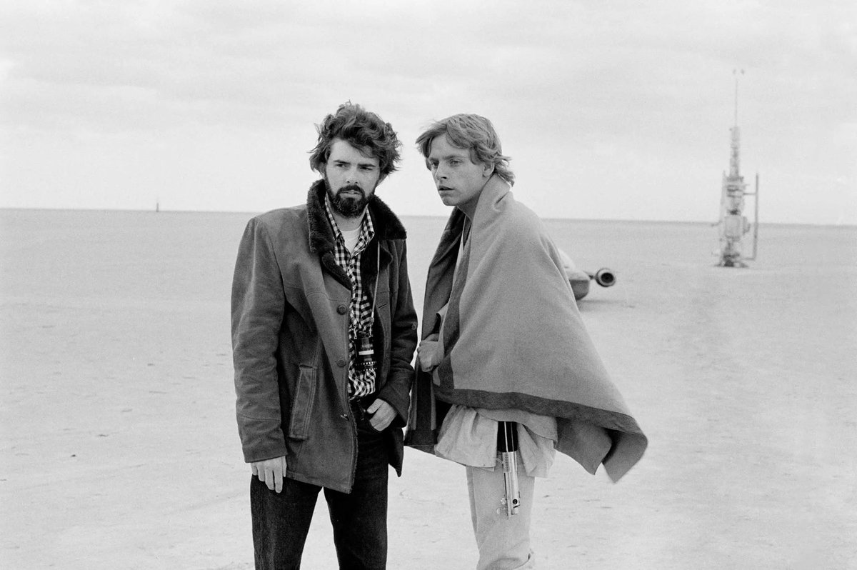 mandowithnoname's tweet photo. @starwars “You have to find something that you love enough to be able to take risks, jump over hurdles and break through the brick walls that are always going to be placed in front of you.” — George Lucas https://t.co/LVbQvr3gEm