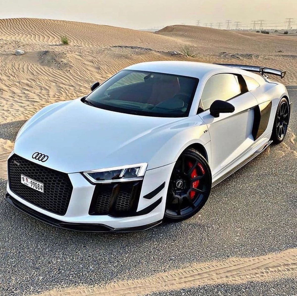 carpxrnpicx's tweet image. Audi R8 V10 Performance