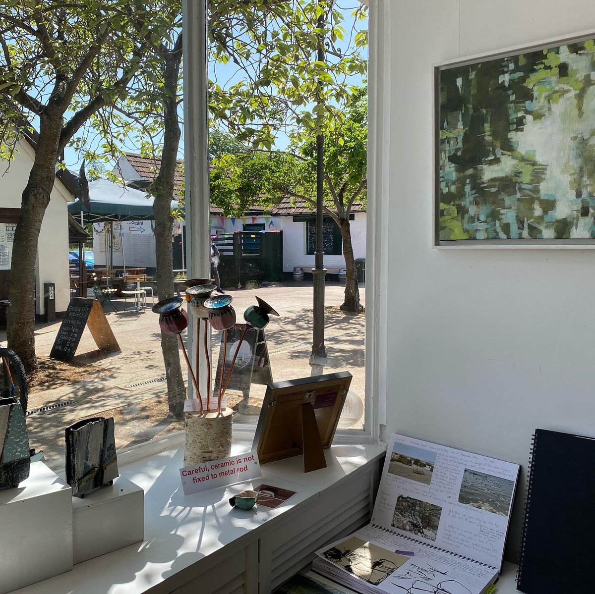 WyndGallery's tweet photo. VIEWPOINTS brought to you by @audreyimber @ceramicsbuyanja Anne Hignell &amp; @VJohns_art
For one week only!😀
#viewpoints #contemporaryart #letchworth https://t.co/6wVjt7qbmA