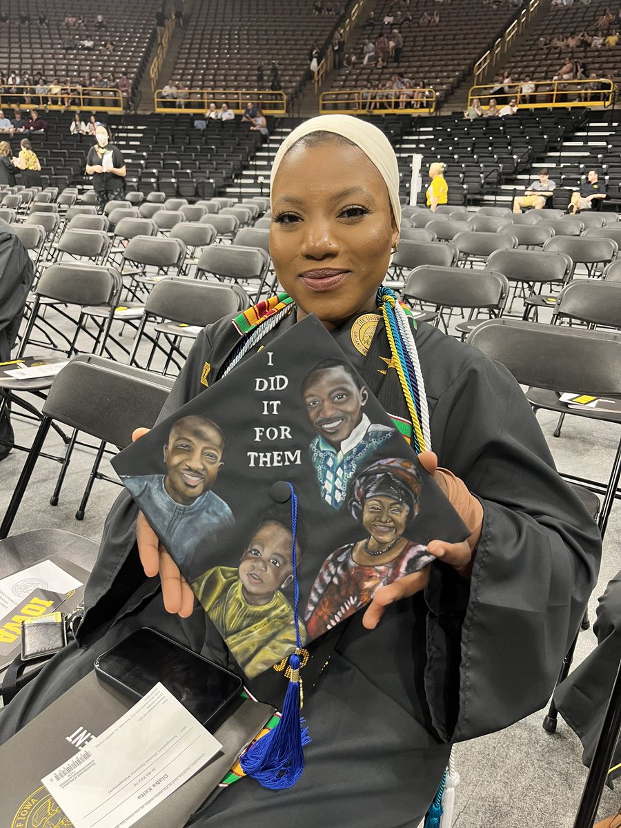 TippieIowa's tweet photo. Always remember your why. 🎓 #UIowaGrad22 https://t.co/eKNLBpIbzG