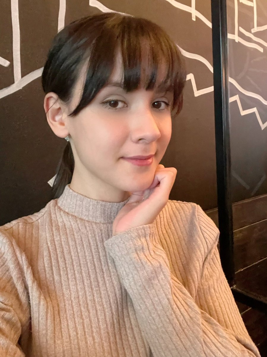 Emilia tweet media