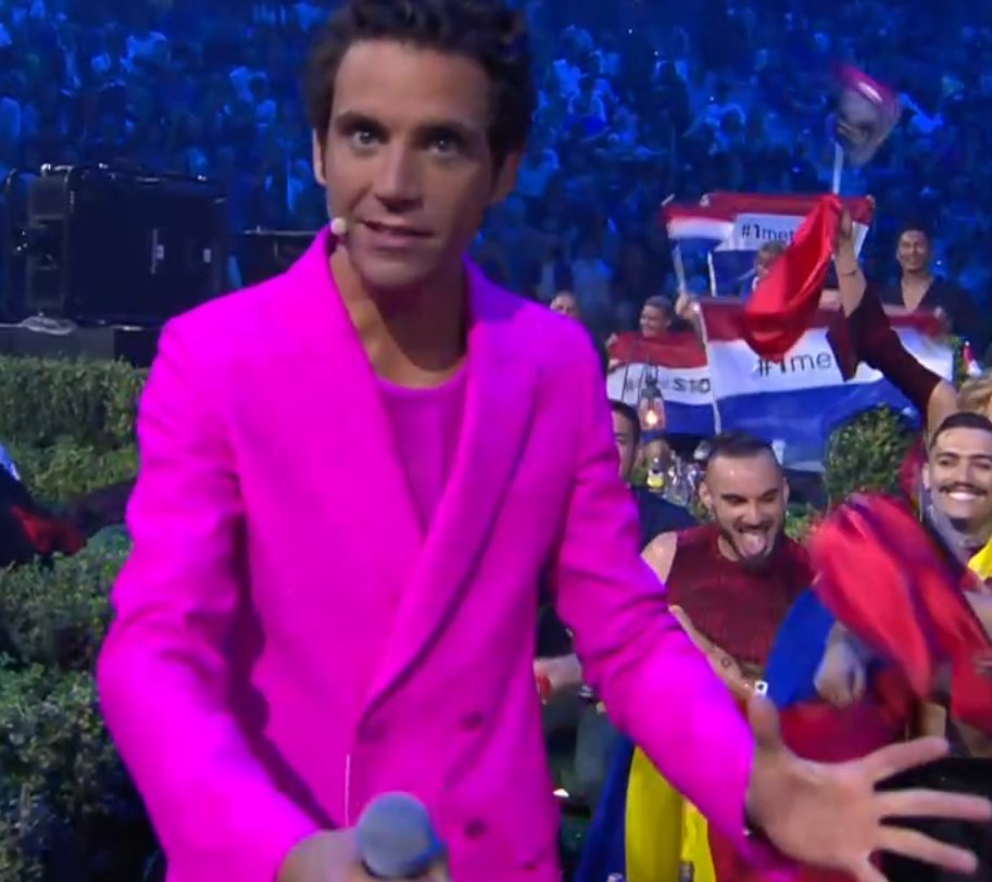 SwireCs's tweet photo. Claro porque como el Luisma es tonto...
#Eurovision https://t.co/olOY0fHCvL
