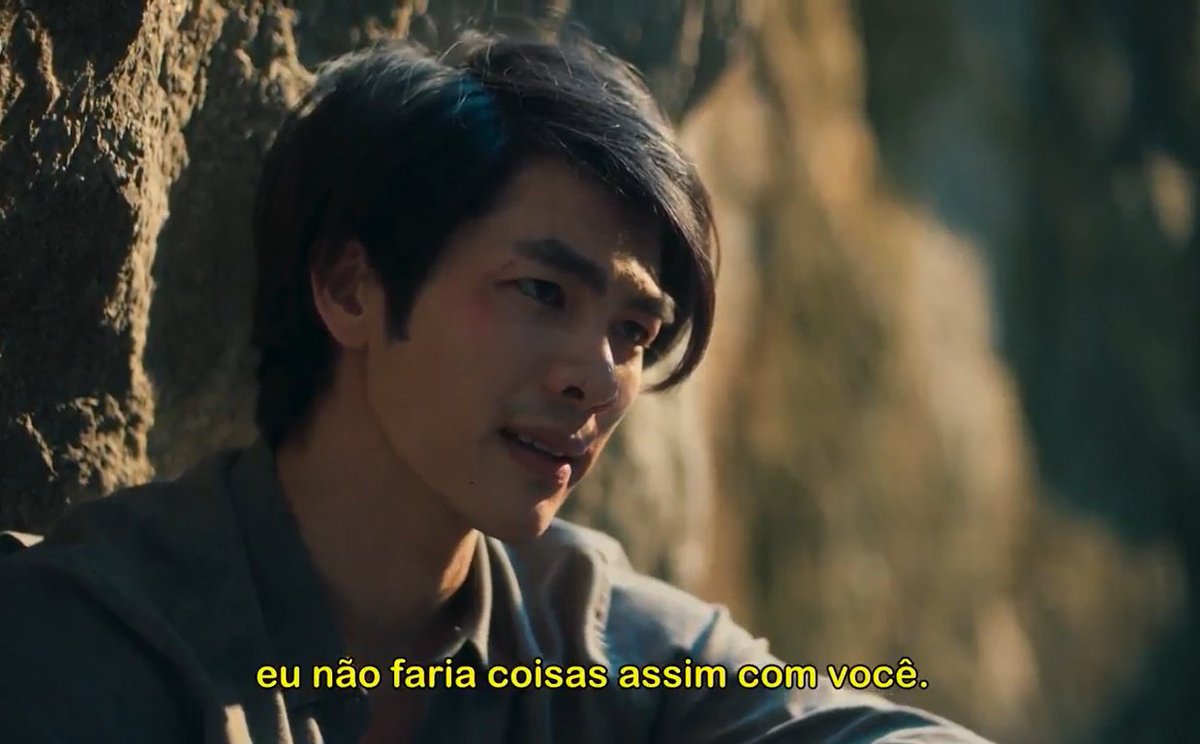 Taes_peach's tweet photo. Uma das melhores partes do episódio, na minha opinião, foi essa cena aqui. Eles PRECISAVAM ter essa conversa desde o episódio passado e toda aquela falta de comunicação, orgulho e desentendimento impediu eles de fazer isso. 
#KinnPorscheEP6 
#KinnPorscheTheseries https://t.co/KeHzUMLAMz