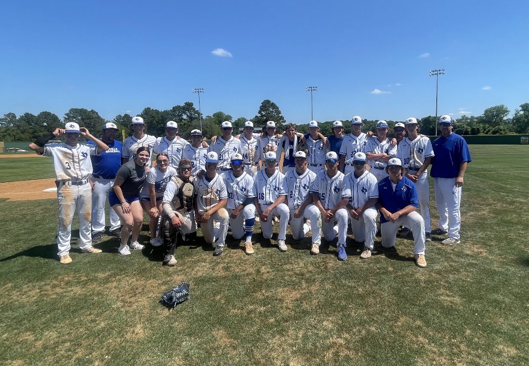 Jays win Game 3.
4-2

Cole Todd 5.1 innings 7k’s, 2 hits.

Gibbs Bomb.

1 RBI by
Nirider
Spitdowki 
Gibbs. 

Moving on.