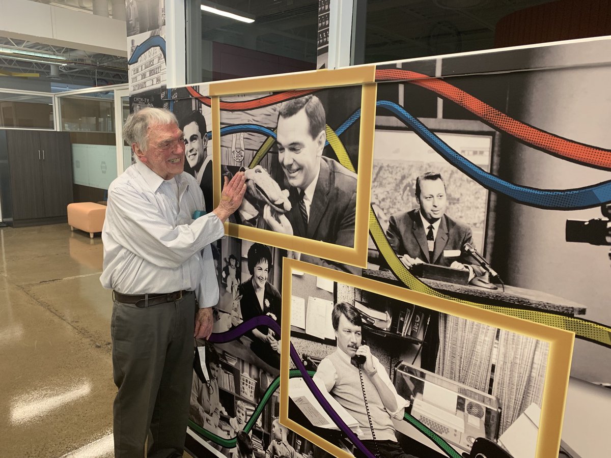 ⁦<a href="/CHCHNews/">CHCH News</a>⁩ ⁦<a href="/CHCHTV/">CHCH TV</a>⁩ looks who’s checking out new studios