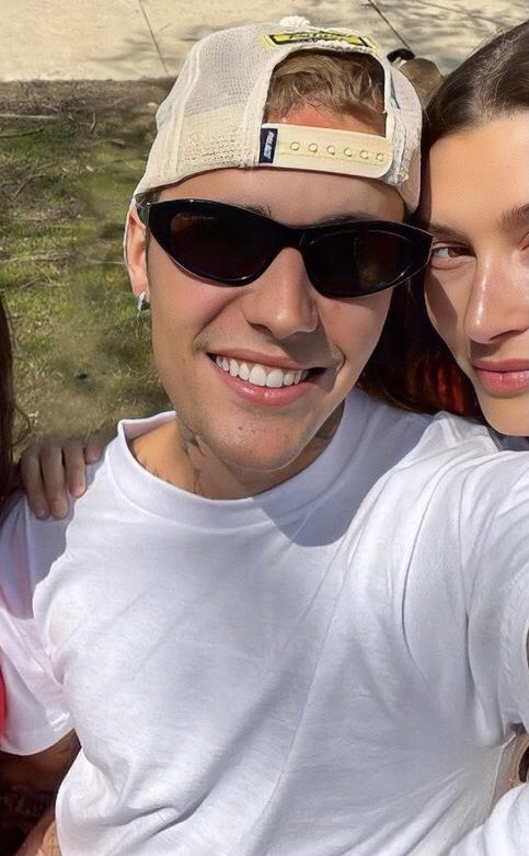 ghostlybieber94's tweet photo. Oh Not this from 2018 https://t.co/8w0zHRczmR