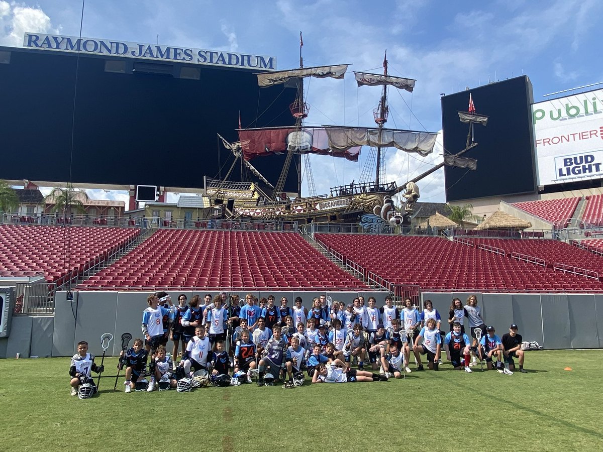 GulfCoast_lax's tweet photo. Had a blast 💣 💥 in @RJStadium #GCLax #Gobucs https://t.co/QsUw5Yt4oF