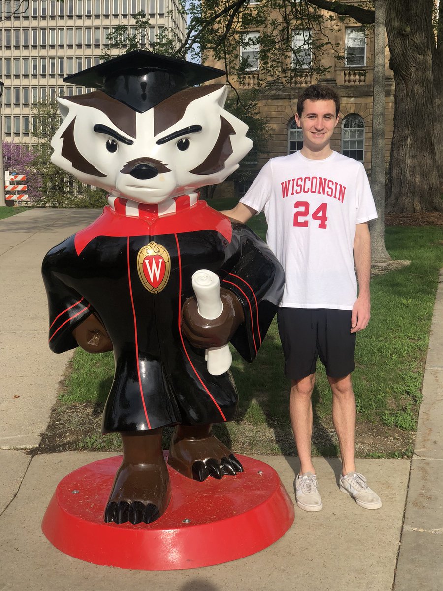 IIoT_Report's tweet photo. #uwgrad https://t.co/EuJ0OIlH1D