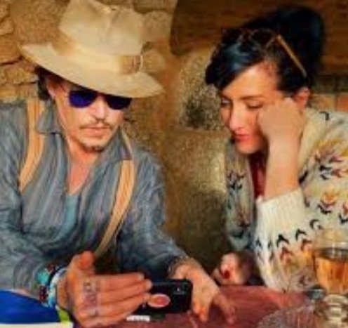 "He has finally felt his voice has been heard and that means a lot to him"
Gina Deuters
#JusticeForJohnnyDepp