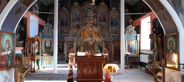 ChurchesOfNote's tweet photo. 🇲🇩 - Biserica Sf. Arhangheli; Strada Sfinții Voievozi 16, Nisporeni, Moldova
https://t.co/YY0c4Asa90
#Nisporeni
#Moldova
#VisitMoldova
#ChurchesOnTwitter
🧵 1/ https://t.co/H3vgtoh83d