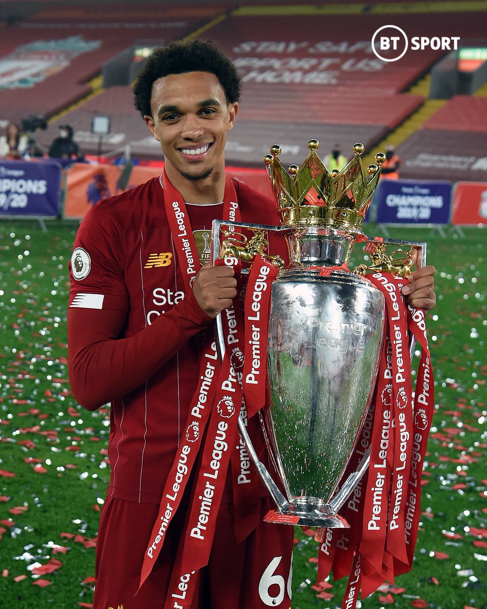 footballontnt's tweet photo. 🤩 Golden Boy 🤩

FA Cup, Premier League, Champions League, Carabao Cup, Super Cup, Club World Cup 🏆

Trent Alexander-Arnold becomes the youngest English Men's player to win every available trophy at club level 🌟 https://t.co/utVGV58iH0