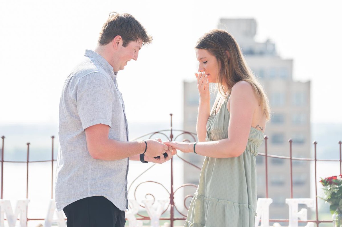 PeabodyMemphis's tweet photo. Surprise proposals are the best!! LOVED meeting you @abloom5 and @peggyjoy17
Canโt wait til you say โI do.โ ๐
https://t.co/gyBcnlqABk
๐ธ @mattpphoto1
#engaged #justgotengaged #surpriseproposal #proposal #weregettinghitched #weddingwire #peabodymemphis #memphisweddingvenue https://t.co/fGoZdCpYMY