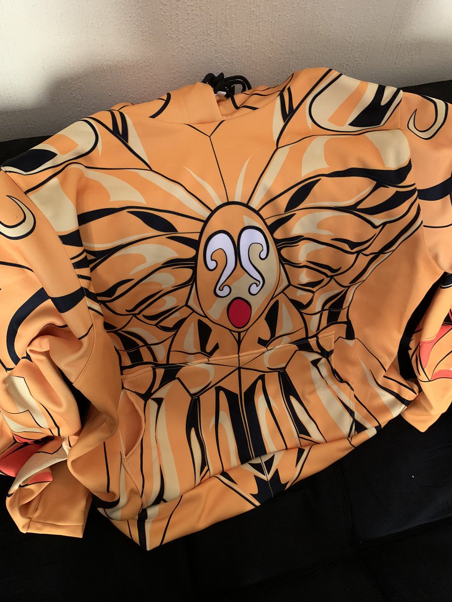 ZeichiGames's tweet photo. Llegó mi armadura dorada 😀 #befreaky Gracias @FreakyStoreMX el diseño está increíble 

#saintseiya https://t.co/KMH1mtfbAt