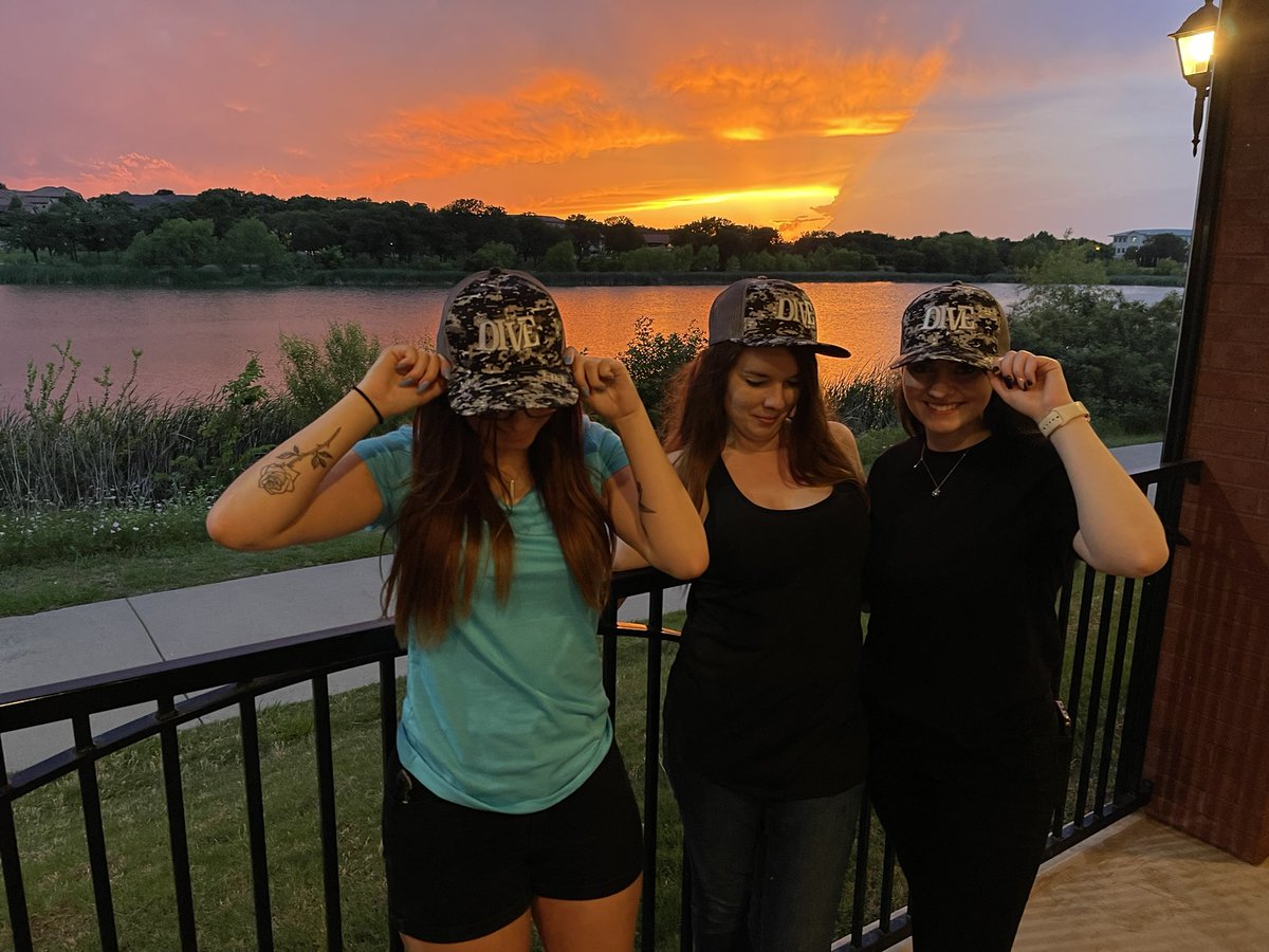 TheDiveDenton's tweet photo. We’ve got hats!! + more merch on the way 👀

Ask your server or bartender to get one! $25 each https://t.co/hiSF8P3UPO