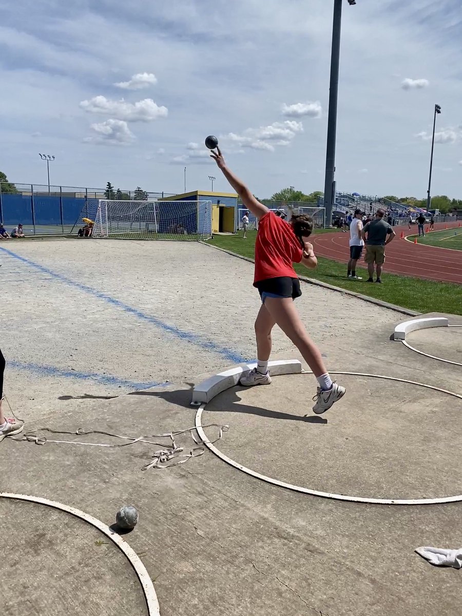 mac_pe's tweet photo. Sectional Track Meet! Throwing group continues to amaze me! Wish I was able to get a big team pic! #MAChasPRIDE https://t.co/UsNYtS8nvB