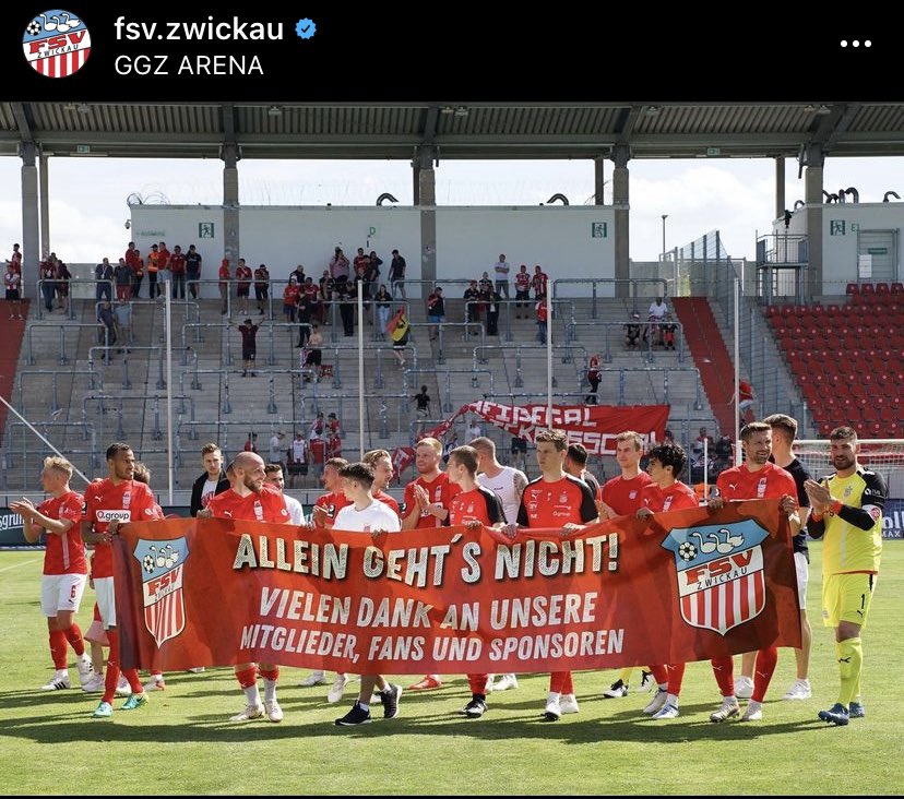 EastGermanFooty's tweet photo. 𝗙𝗦𝗩 𝗭𝘄𝗶𝗰𝗸𝗮𝘂 𝟳:𝟬 𝗪𝘂̈𝗿𝘇𝗯𝘂𝗿𝗴
An incredible result for die Schwäne to finish the season!!
That’s unsurprisingly Zwickau’s highest ever win in the 3.Liga!
It finishes a solid season in 10th on 47pts from 36 games with a positive GD too!
#3Liga #Zwickau #FSVFWK https://t.co/Twiq0I48rG