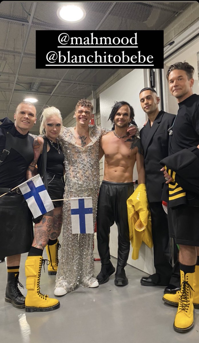 fedeMV3's tweet photo. La foto perfetta non esist...
ah scusate si🇫🇮🇮🇹 #Eurovision #EscIta2022 #ESCfin #Eurovision2022 https://t.co/ECXQLWrCKQ